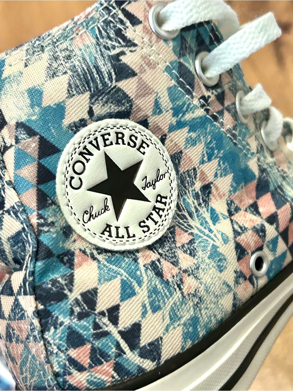 Converse Chuck Taylor High Top Sneakers  Geometric Faded Cream Teal Pink W Sz 5 - Picture 5 of 16